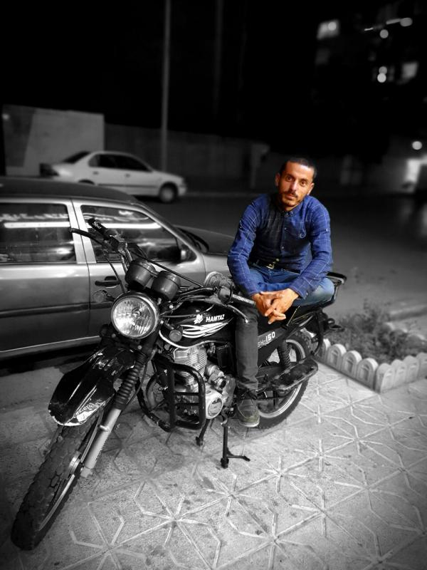 تصویر پروفایل حسین