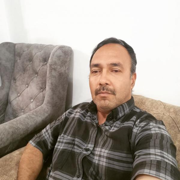 تصویر پروفایل حسین