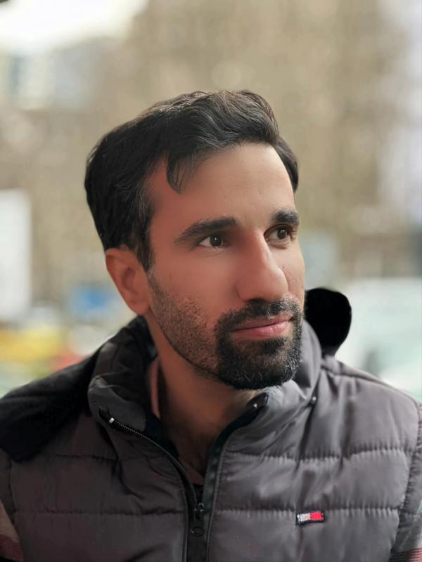 تصویر پروفایل پوریا