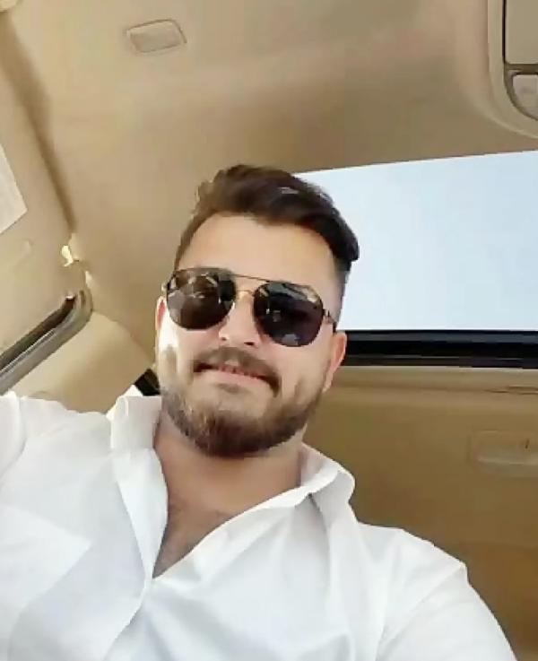 تصویر پروفایل فرزاد