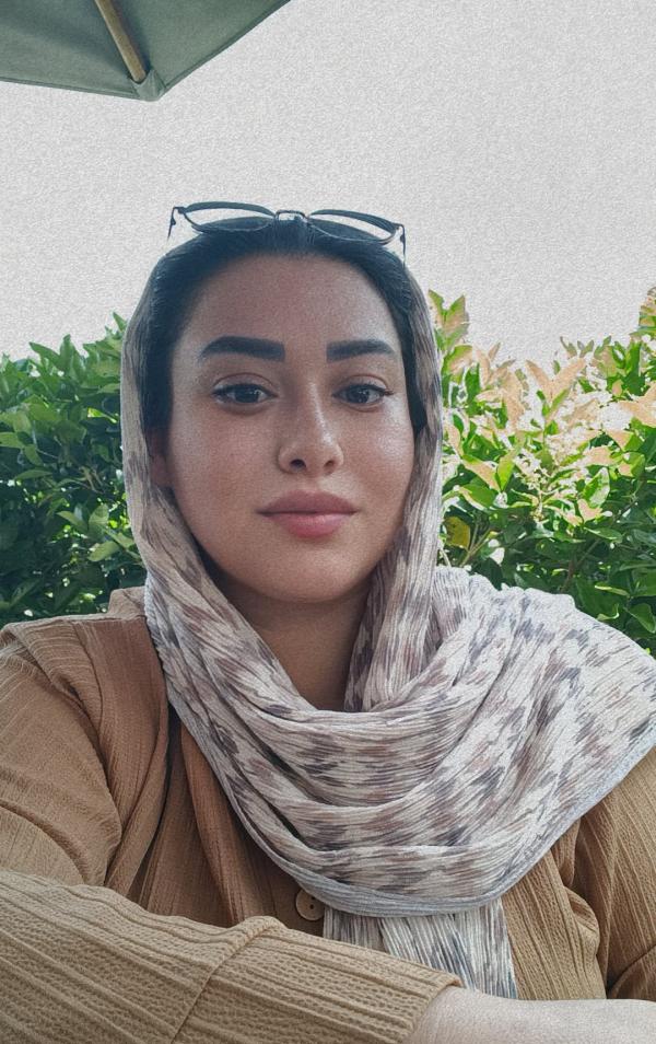 تصویر پروفایل صدف