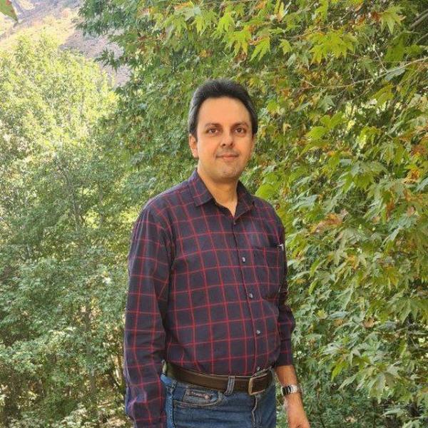 تصویر پروفایل مصطفی