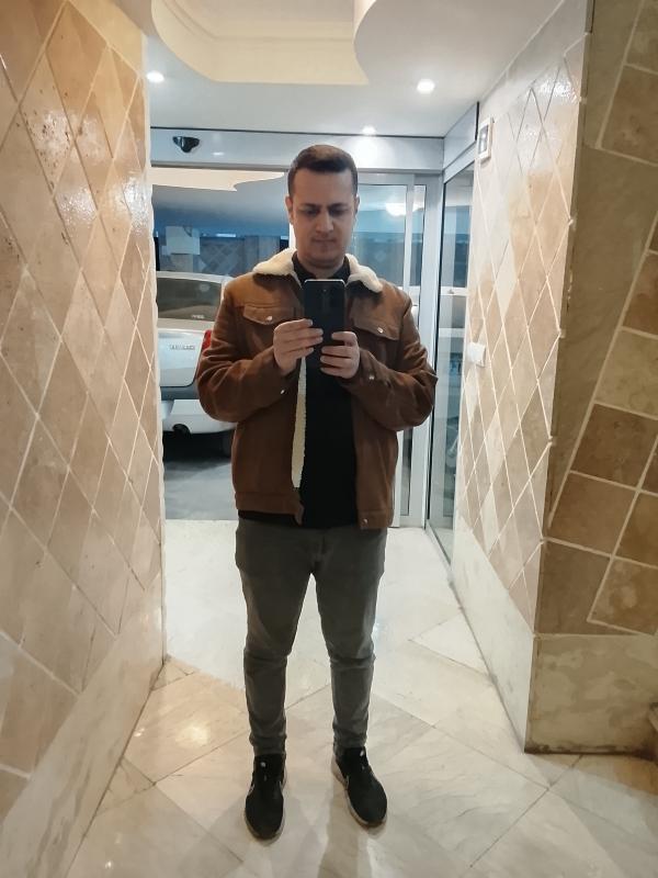 تصویر پروفایل امیرحسین