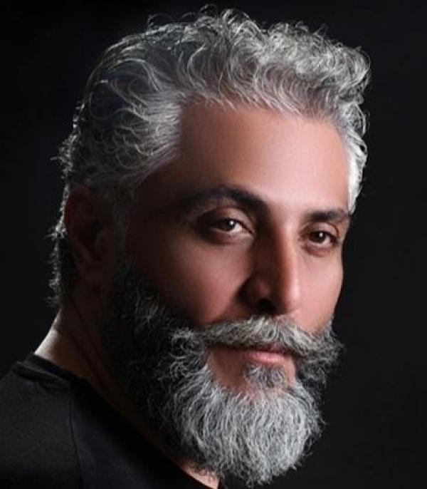 تصویر پروفایل علی