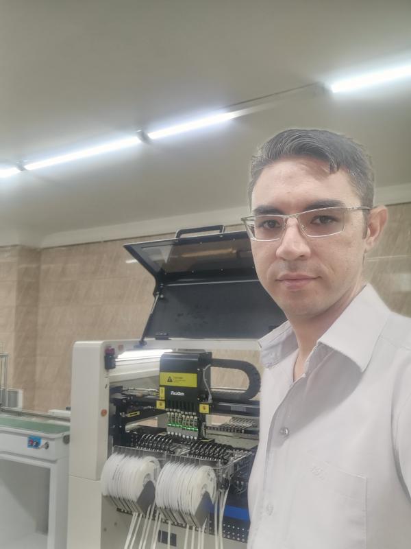 تصویر پروفایل رضا