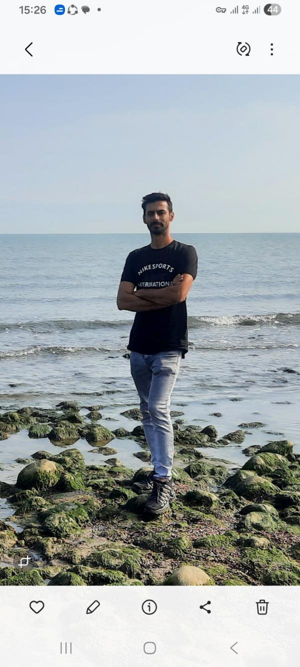 تصویر پروفایل آریا