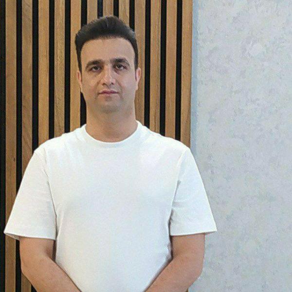 تصویر پروفایل امید