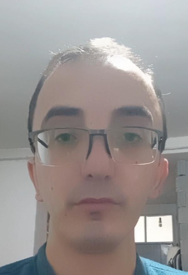 تصویر پروفایل روح الله