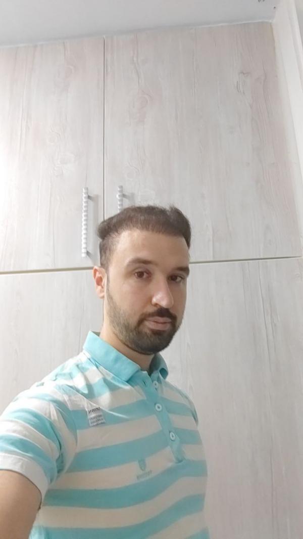 تصویر پروفایل حسن