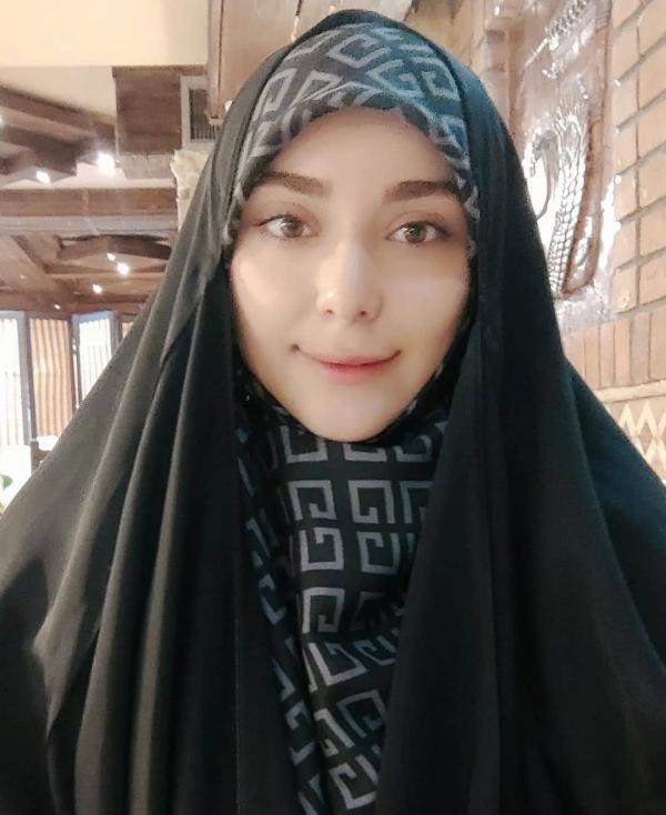 تصویر پروفایل زهرا