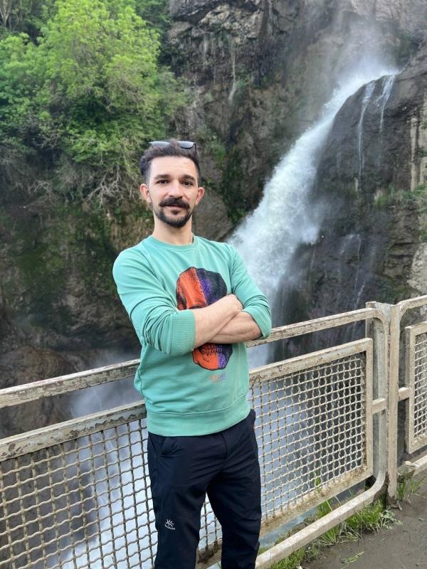 تصویر پروفایل شاهین