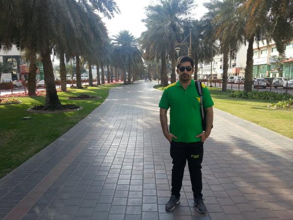 تصویر پروفایل علی