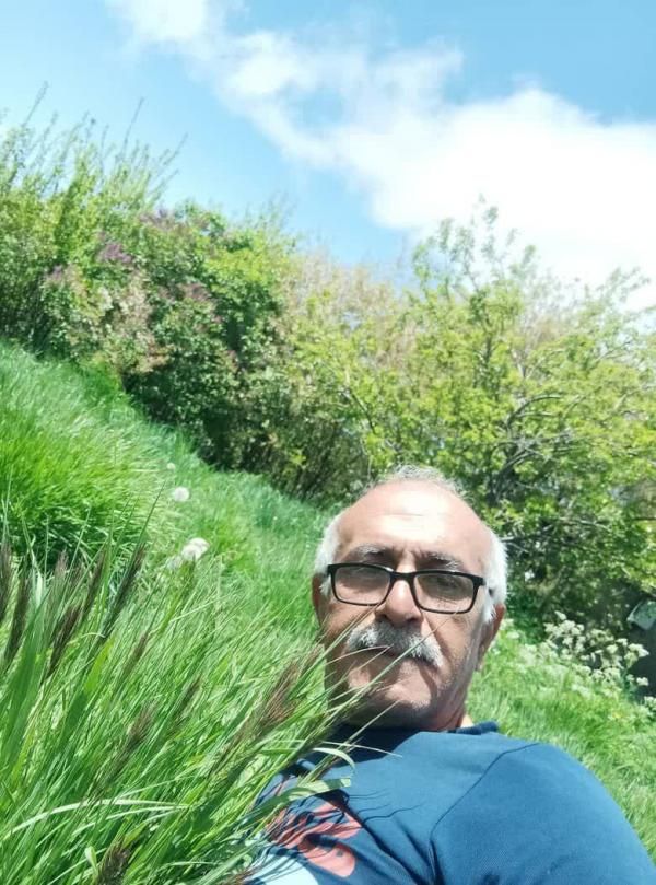 تصویر پروفایل مجید