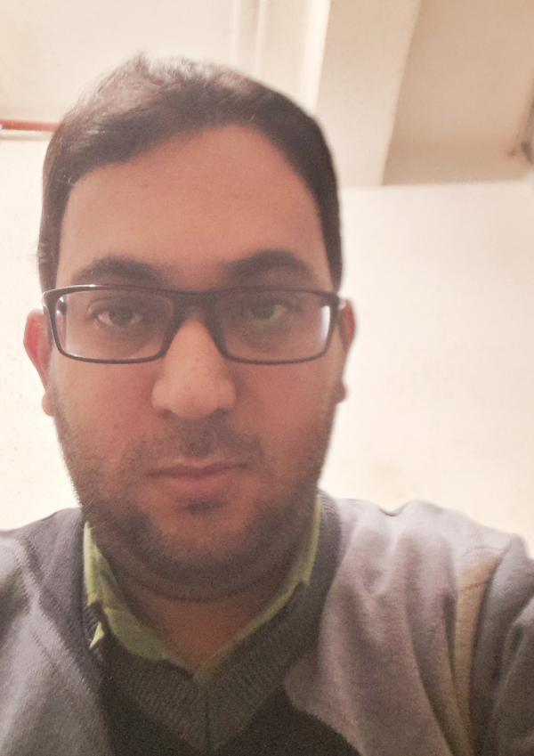 تصویر پروفایل مصطفی