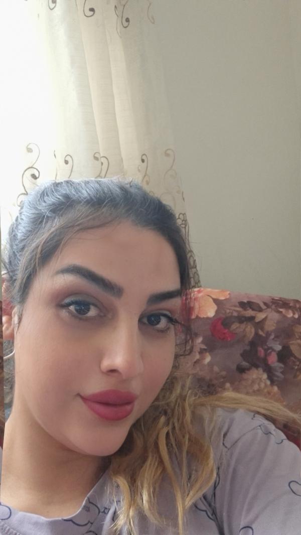 تصویر پروفایل پریا