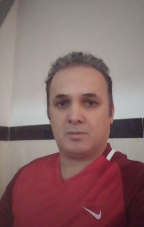 تصویر پروفایل علی