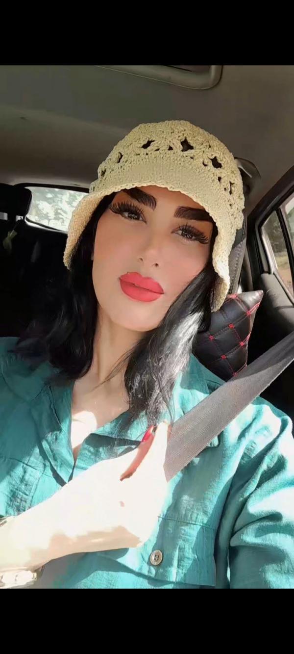 تصویر پروفایل رها