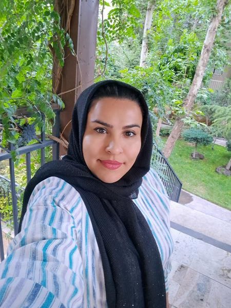 تصویر پروفایل زهرا