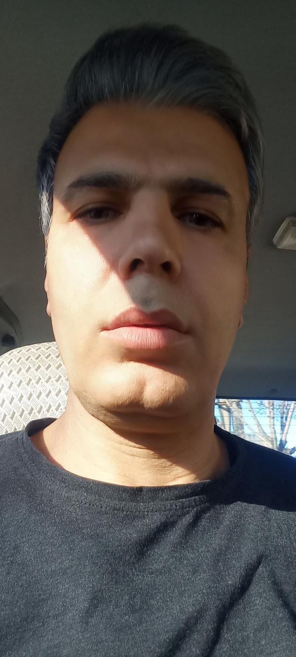 تصویر پروفایل میلاد