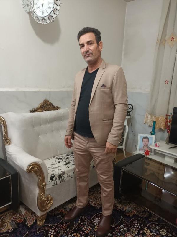تصویر پروفایل علی