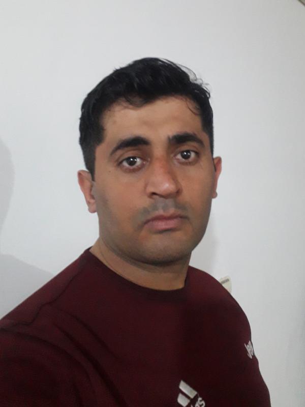 تصویر پروفایل حسین