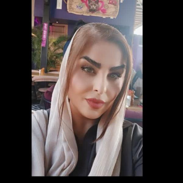 تصویر پروفایل لیلا